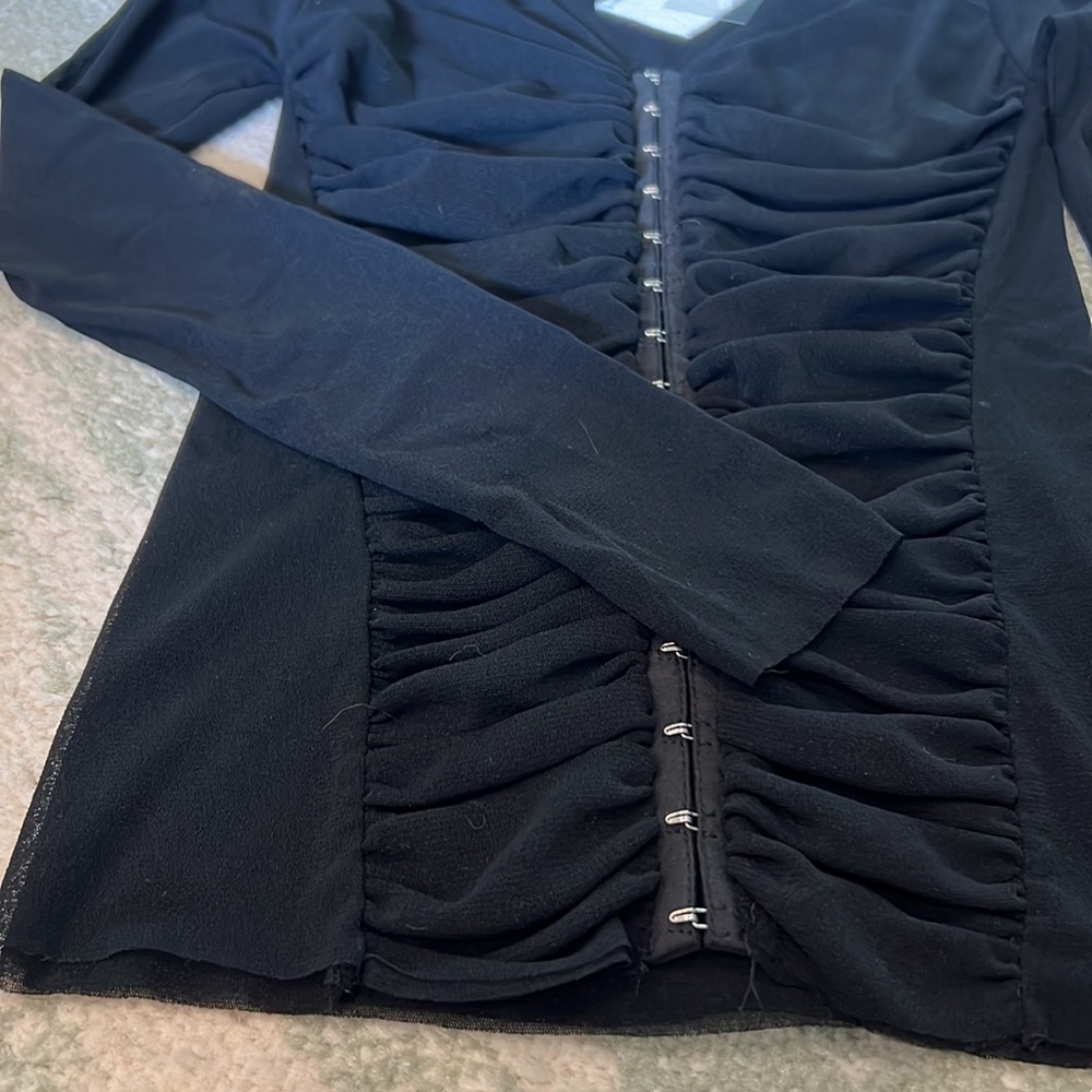Black Long Sleeve Top - Picture 4 of 6